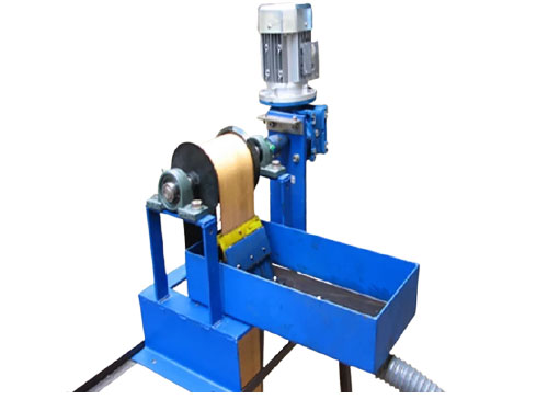 Manufacturer, Supplier and Exporter Of Oil Skimmers